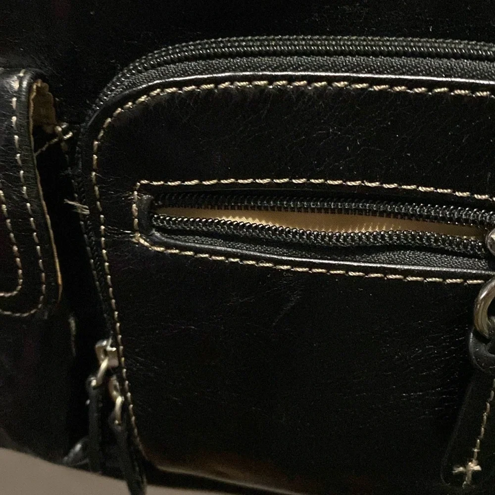 GIAN BERNNI black leather Crossbody